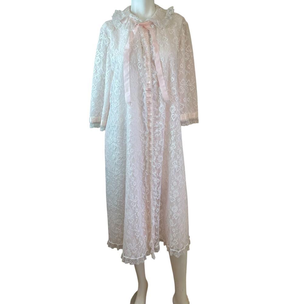 Vintage ODETTE BARSA Pink & Cream Lace Overlay Robe One Size